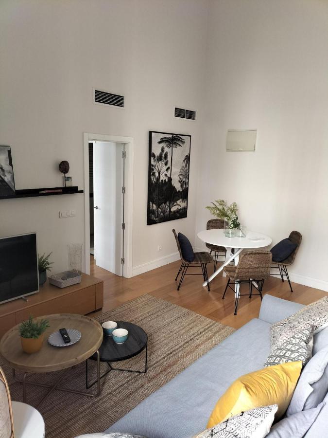 Coqueto Apartamento Junto A La Catedral De Malaga. Διαμέρισμα Εξωτερικό φωτογραφία